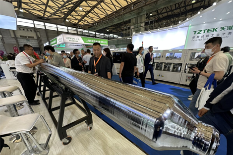 Resumen de la industria fotovoltaica china: CNMIA y Longi anuncian precios de obleas más bajos